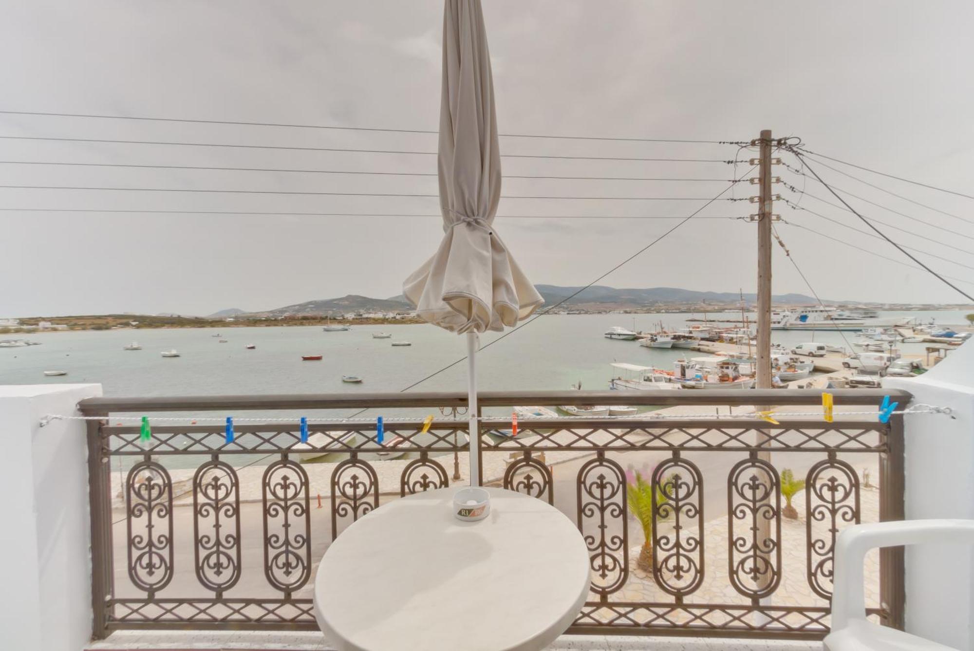 Paris Rooms Antiparos ciudad Exterior foto